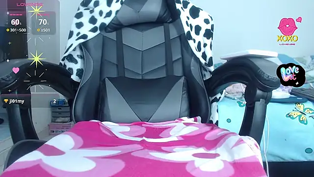 Snapshot of sandylau chatting on 03/09/25, 03:32 sandylau online show from 03/09/25, 03:32