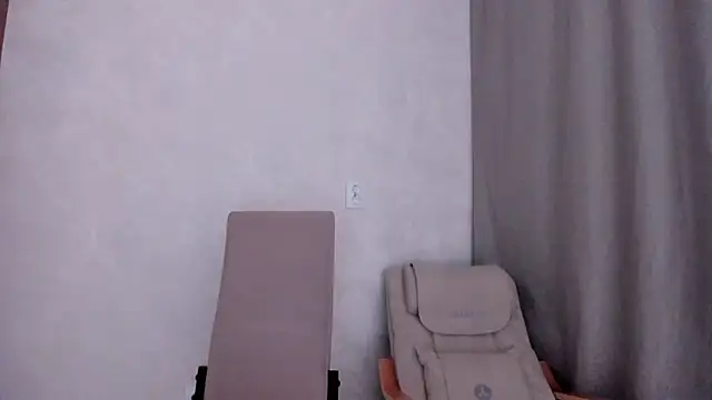 Snapshot of why_again_me chatting on 01/30/25, 02:36 why again me online show from 01/30/25, 02:36