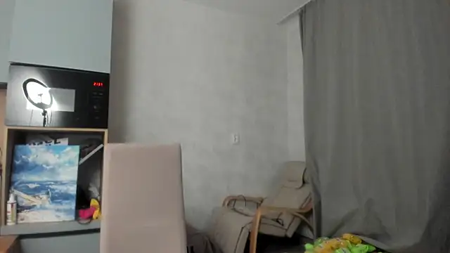 Snapshot of why_again_me chatting on 09/10/25, 06:52 why again me online show from 09/10/25, 06:52