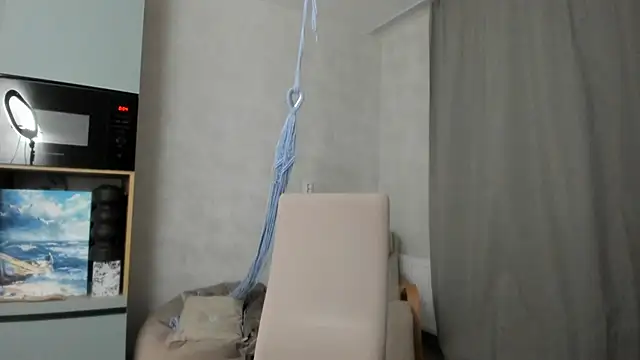 Snapshot of why_again_me chatting on 11/07/25, 09:04 why again me online show from 11/07/25, 09:04