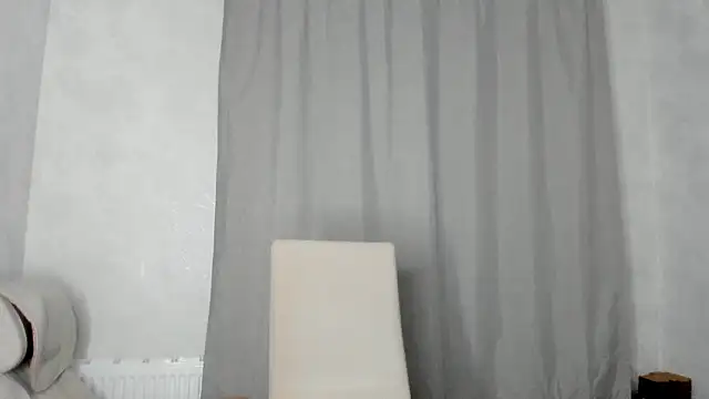 Snapshot of why_again_me chatting on 04/18/26, 07:07 why again me online show from 04/18/26, 07:07