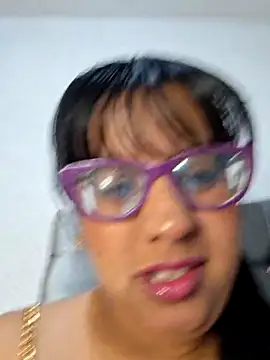 Snapshot of ZaidaWet chatting on 02/17/26, 12:12 ZaidaWet online show from 02/17/26, 12:12