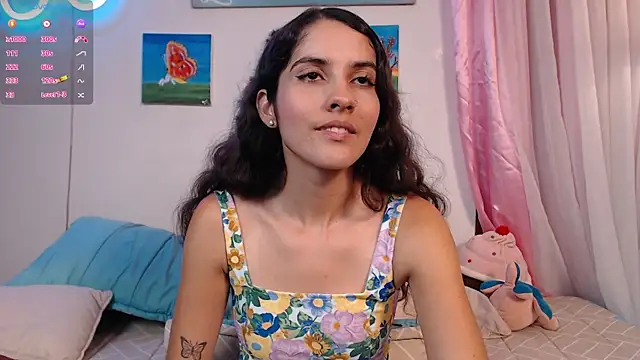 Snapshot of lailypink chatting on 12/31/24, 07:18 lailypink online show from 12/31/24, 07:18