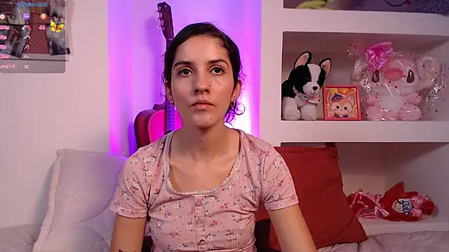 Snapshot of lailypink chatting on 03/16/25, 01:17 lailypink online show from 03/16/25, 01:17