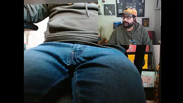 Snapshot of omgastraightdude chatting on 04/29/26, 07:42 omgastraightdude online show from 04/29/26, 07:42