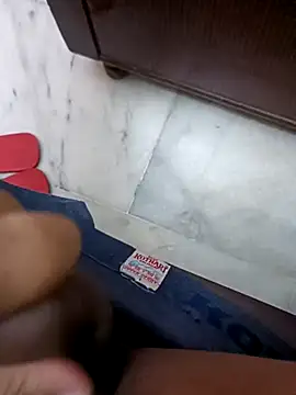 Snapshot of LadyloverSameer chatting on 02/01/25, 07:02 LadyloverSameer online show from 02/01/25, 07:02