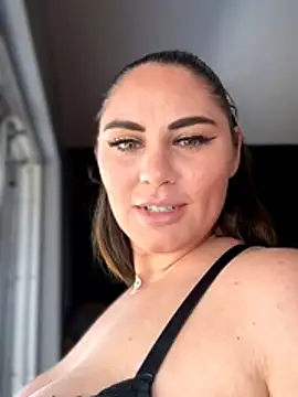 lovely beast online show from 02/20/26, 06:52