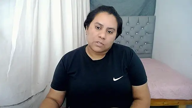 hotlesby4uxxx online show from 12/30/24, 08:04