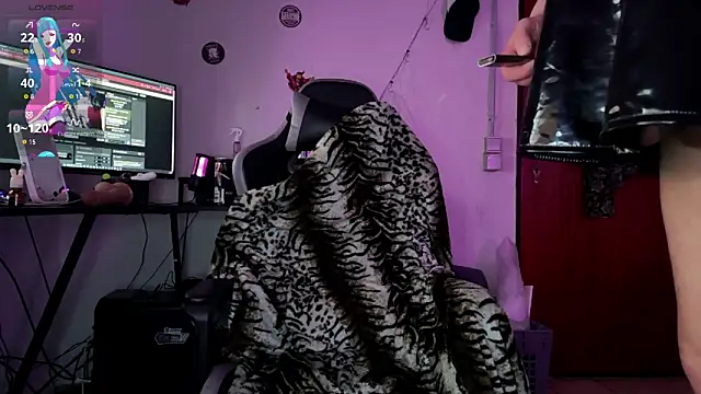 Snapshot of kimberjames84 chatting on 03/09/26, 09:30 kimberjames84 online show from 03/09/26, 09:30