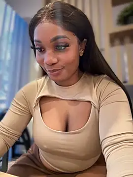 Snapshot of __Nessa__ chatting on 12/14/24, 03:15   Nessa   online show from 12/14/24, 03:15