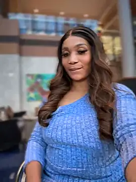 Snapshot of __Nessa__ chatting on 01/04/25, 06:09   Nessa   online show from 01/04/25, 06:09