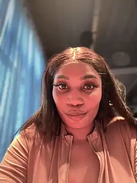 Snapshot of __Nessa__ chatting on 02/02/25, 02:56   Nessa   online show from 02/02/25, 02:56