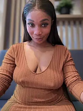 Snapshot of __Nessa__ chatting on 02/15/25, 02:55   Nessa   online show from 02/15/25, 02:55