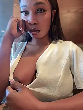 Snapshot of __Nessa__ chatting on 02/23/25, 11:55   Nessa   online show from 02/23/25, 11:55