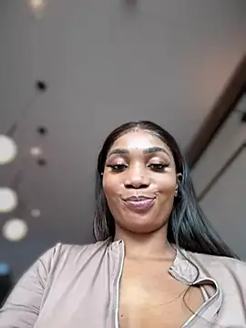 Snapshot of __Nessa__ chatting on 03/15/25, 02:55   Nessa   online show from 03/15/25, 02:55