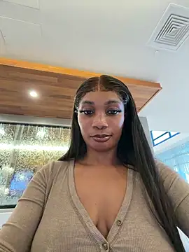 Snapshot of __Nessa__ chatting on 03/13/26, 03:40 Nessa online show from 03/13/26, 03:40