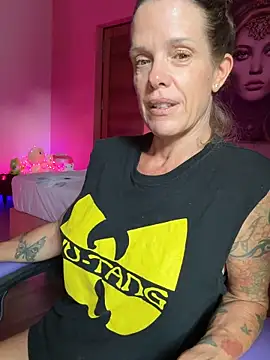 mommyselenafit  online show from 03/06/26, 10:12