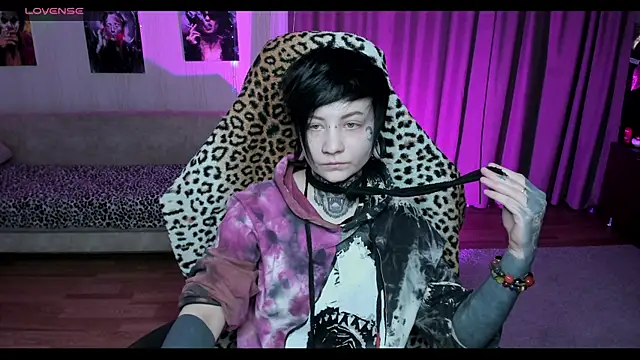 Snapshot of acid_trip1l chatting on 01/19/25, 06:53 acid trip1l online show from 01/19/25, 06:53