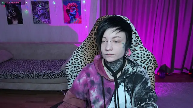 Snapshot of acid_trip1l chatting on 02/15/25, 07:28 acid trip1l online show from 02/15/25, 07:28