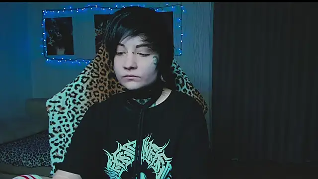 Snapshot of acid_trip1l chatting on 09/29/25, 09:41 acid trip1l online show from 09/29/25, 09:41