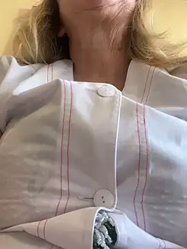 Irina2909xh online show from 09/16/25, 07:42