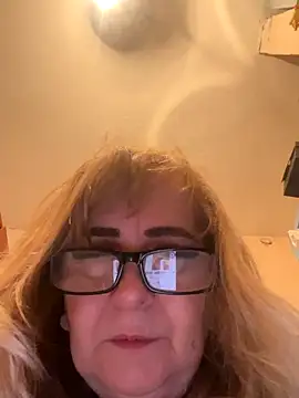 Irina2909xh online show from 09/28/25, 02:39