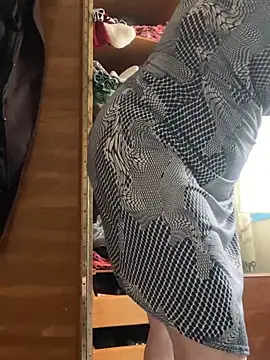 Irina2909xh online show from 04/11/26, 07:45