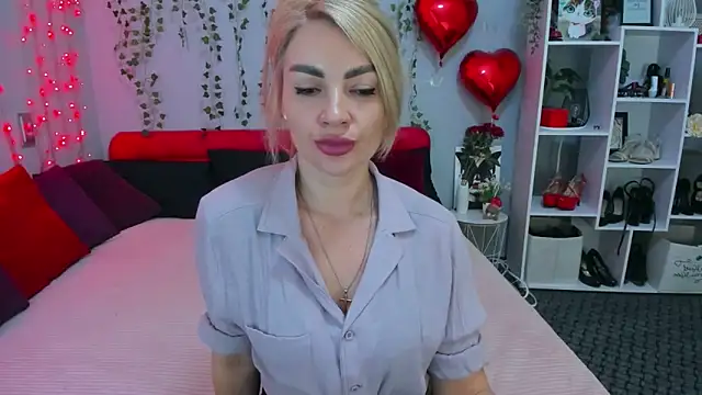 Snapshot of LunaBellucci chatting on 03/20/26, 09:14 LunaBellucci online show from 03/20/26, 09:14