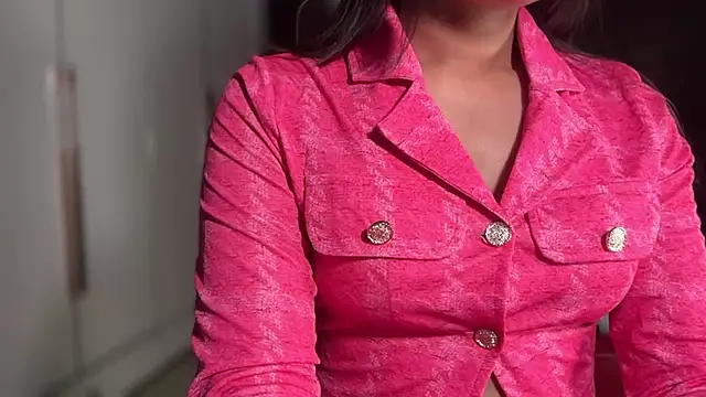 Snapshot of selen_5 chatting on 03/17/26, 06:22 selen 5 online show from 03/17/26, 06:22