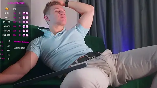 S3Xyes online show from 02/11/25, 03:18