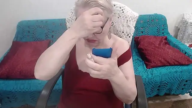xHoneyLadyx online show from 07/03/26, 08:32