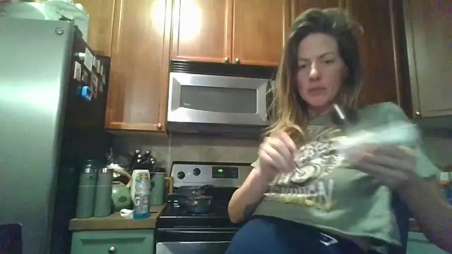 RhodesXO online show from 03/08/26, 06:39