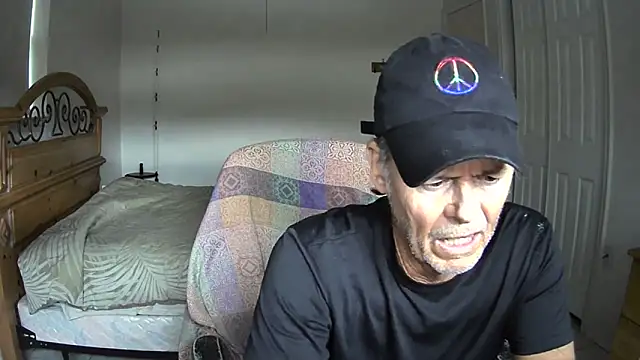 nakeedcowboi65 online show from 02/05/26, 07:51