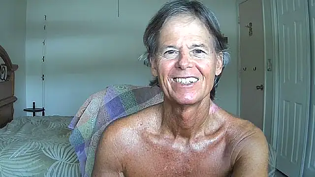 Snapshot of nakeedcowboi65 chatting on 05/12/26, 12:57 nakeedcowboi65 online show from 05/12/26, 12:57