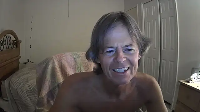Snapshot of nakeedcowboi65 chatting on 06/27/26, 09:14 nakeedcowboi65 online show from 06/27/26, 09:14