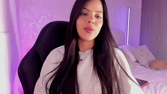 Snapshot of salome__11 chatting on 02/10/25, 05:25 salome 11 online show from 02/10/25, 05:25