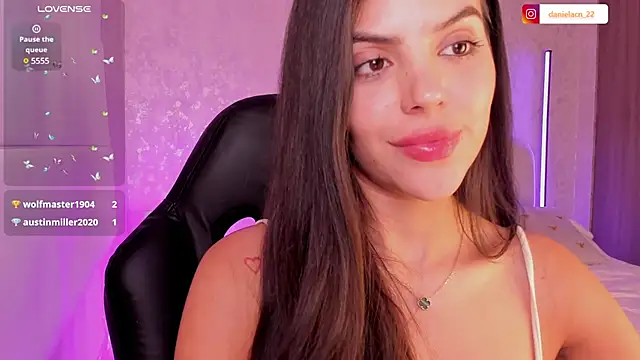 Snapshot of salome__11 chatting on 03/08/25, 03:50 salome 11 online show from 03/08/25, 03:50