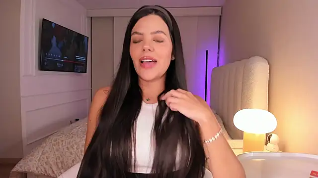 Snapshot of salome__11 chatting on 11/10/25, 02:21 salome 11 online show from 11/10/25, 02:21