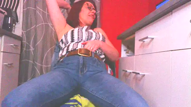 jennylovence online show from 02/14/25, 12:14