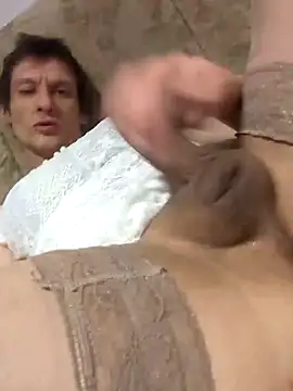 Snapshot of maciej chatting on 12/07/24, 04:03 maciej online show from 12/07/24, 04:03