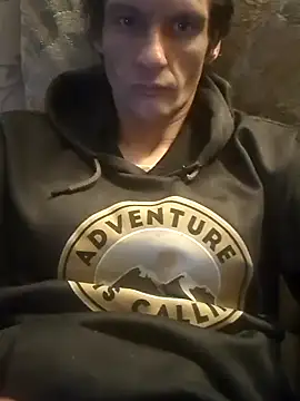 Snapshot of maciej chatting on 12/07/24, 11:01 maciej online show from 12/07/24, 11:01