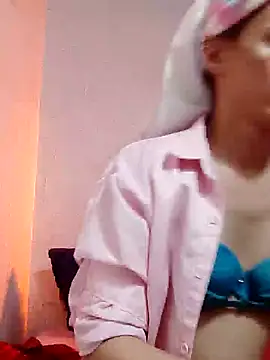 QueenSoreal online show from 02/06/25, 04:47