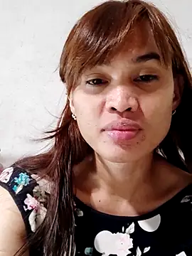 QueenSoreal online show from 09/08/25, 04:50