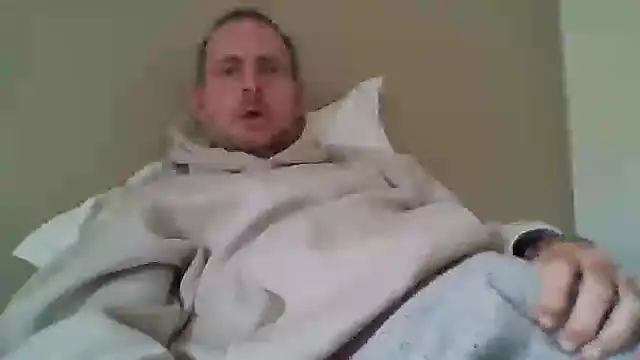 Snapshot of verylargecock chatting on 09/11/25, 08:36 verylargecock online show from 09/11/25, 08:36