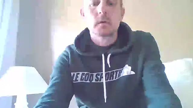 Snapshot of verylargecock chatting on 09/12/25, 10:15 verylargecock online show from 09/12/25, 10:15