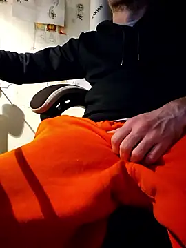 verylargecock online show from 01/10/26, 09:33