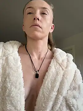 Heidi Harper online show from 01/14/25, 02:22