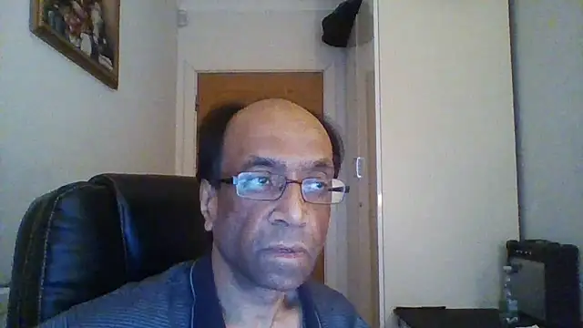 Snapshot of rauncher1 chatting on 01/10/25, 09:34 rauncher1 online show from 01/10/25, 09:34