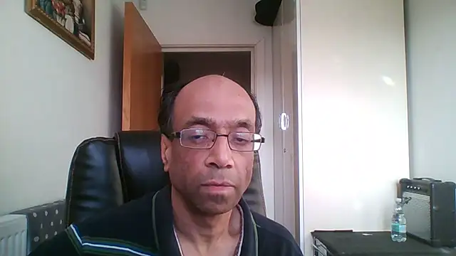 Snapshot of rauncher1 chatting on 01/14/25, 02:43 rauncher1 online show from 01/14/25, 02:43