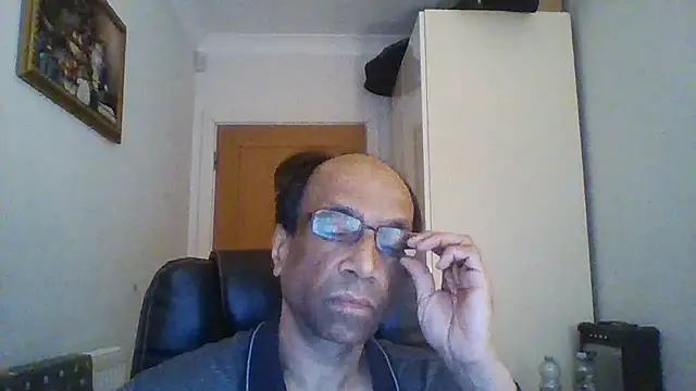 Snapshot of rauncher1 chatting on 01/17/25, 11:17 rauncher1 online show from 01/17/25, 11:17